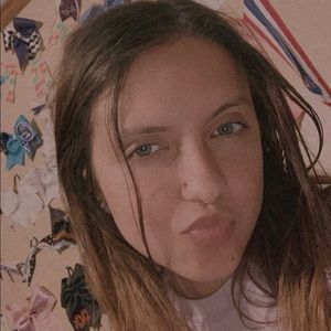 Meet your Posher, Kat